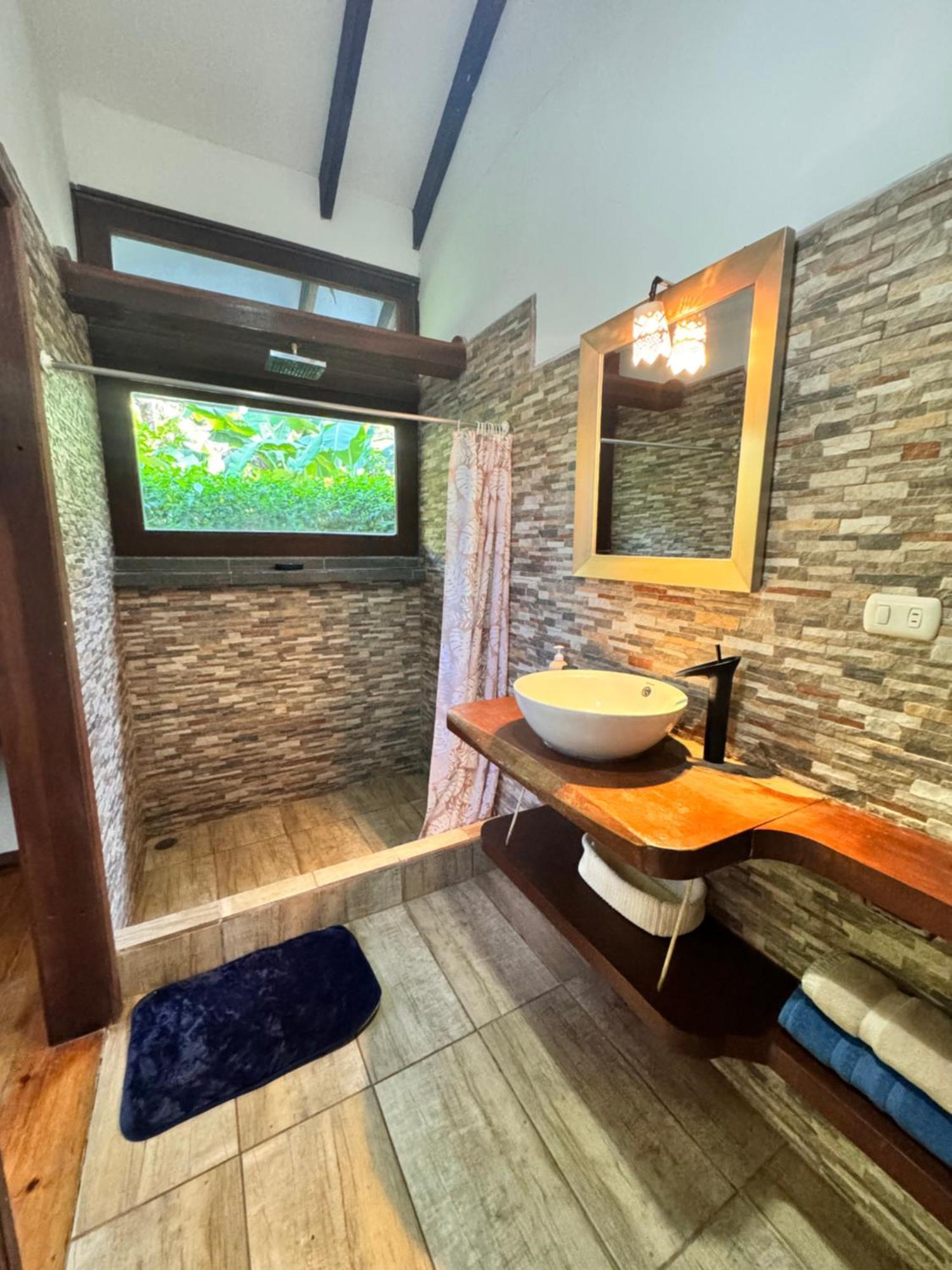 Chilamate Holiday House Puerto Viejo de Talamanca Dış mekan fotoğraf